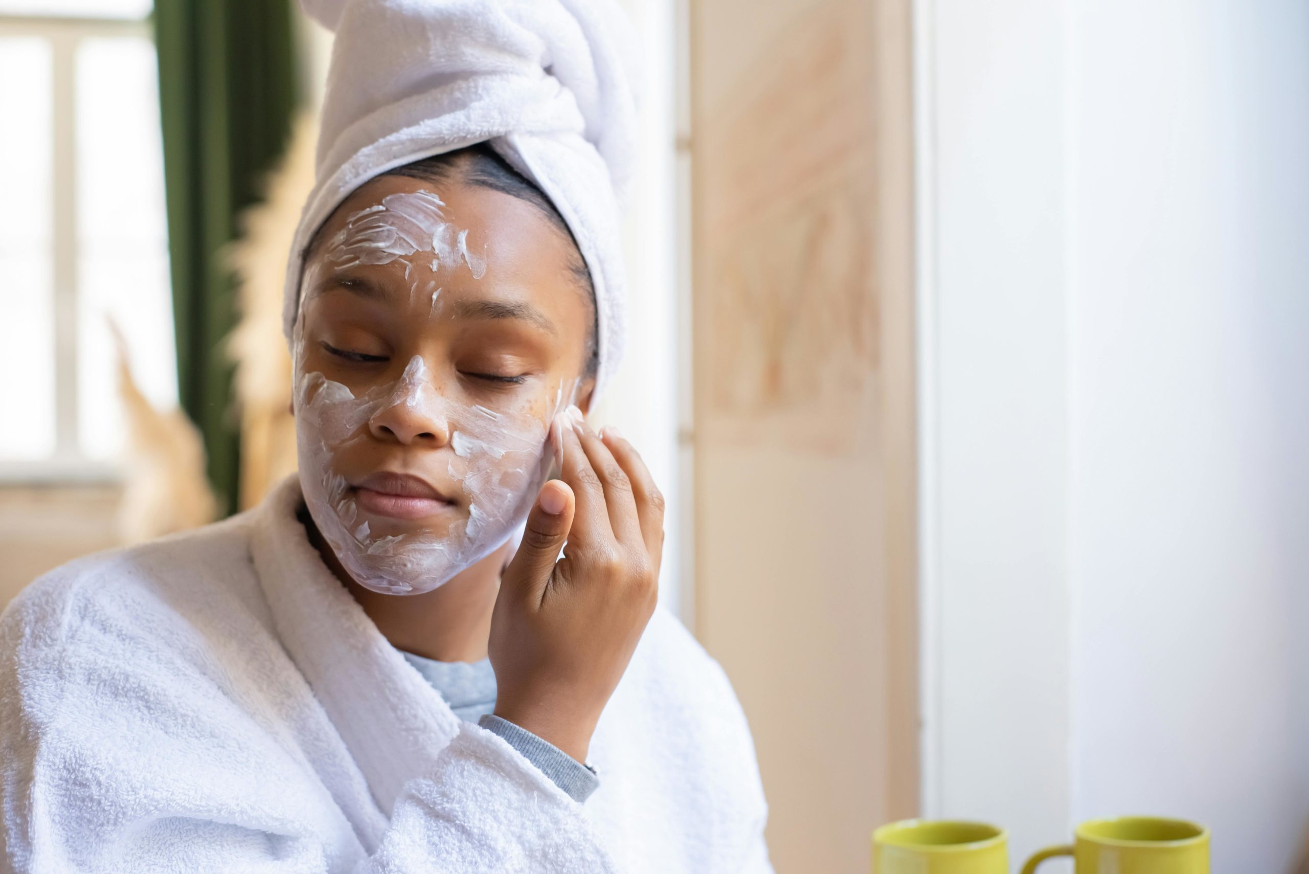 IS YOUR CHILD JUMPING ON BEAUTY TRENDS? MY GUIDE ON HOW TO CARE FOR PRE-TEEN SKI